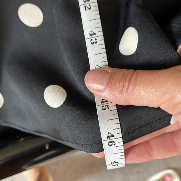 ANN TAYLOR Black Polka Dot Flutter Sleeve Midi / Maci A Line Dress Size 4 - Picture 9 of 9